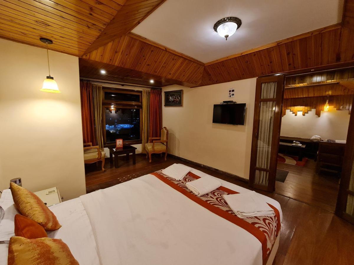 Omega Residency Hotel Дарджилинг Екстериор снимка