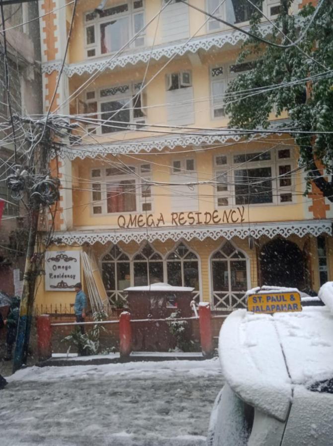 Omega Residency Hotel Дарджилинг Екстериор снимка